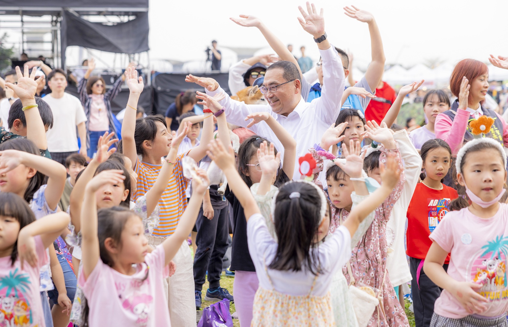 當我們童在一起！